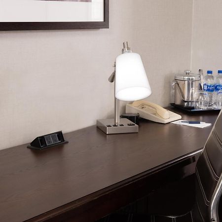 Sheraton Suites Philadelphia Airport Eksteriør bilde