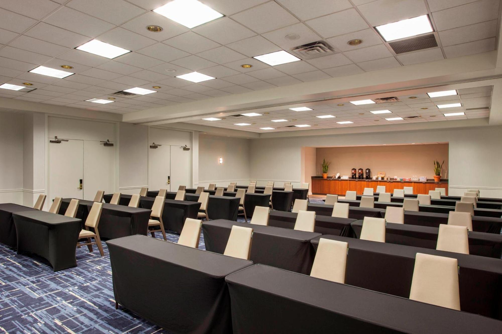 Sheraton Suites Philadelphia Airport Eksteriør bilde