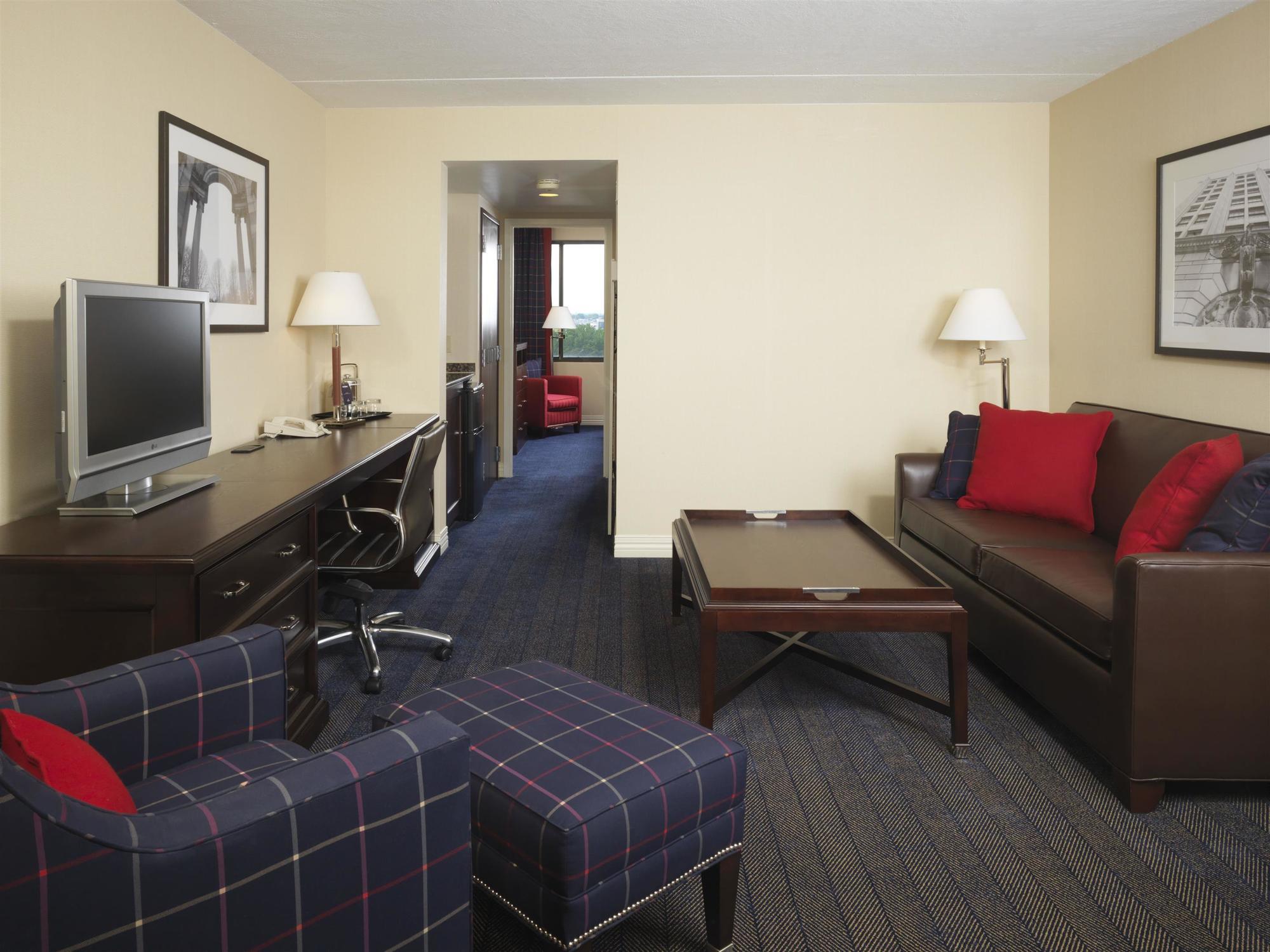 Sheraton Suites Philadelphia Airport Rom bilde